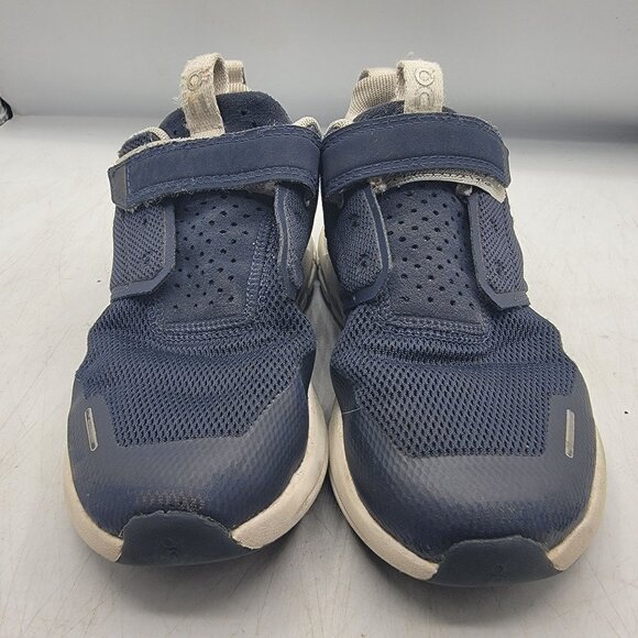 On Cloud Cloudplay Kids 1K Blue Athletic Sneakers School Casual Walking Out - Picture 2 of 13